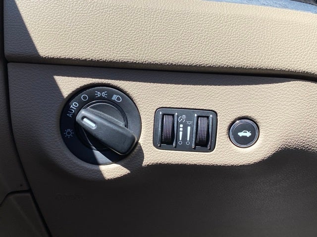 2013 Chrysler 300 Motown